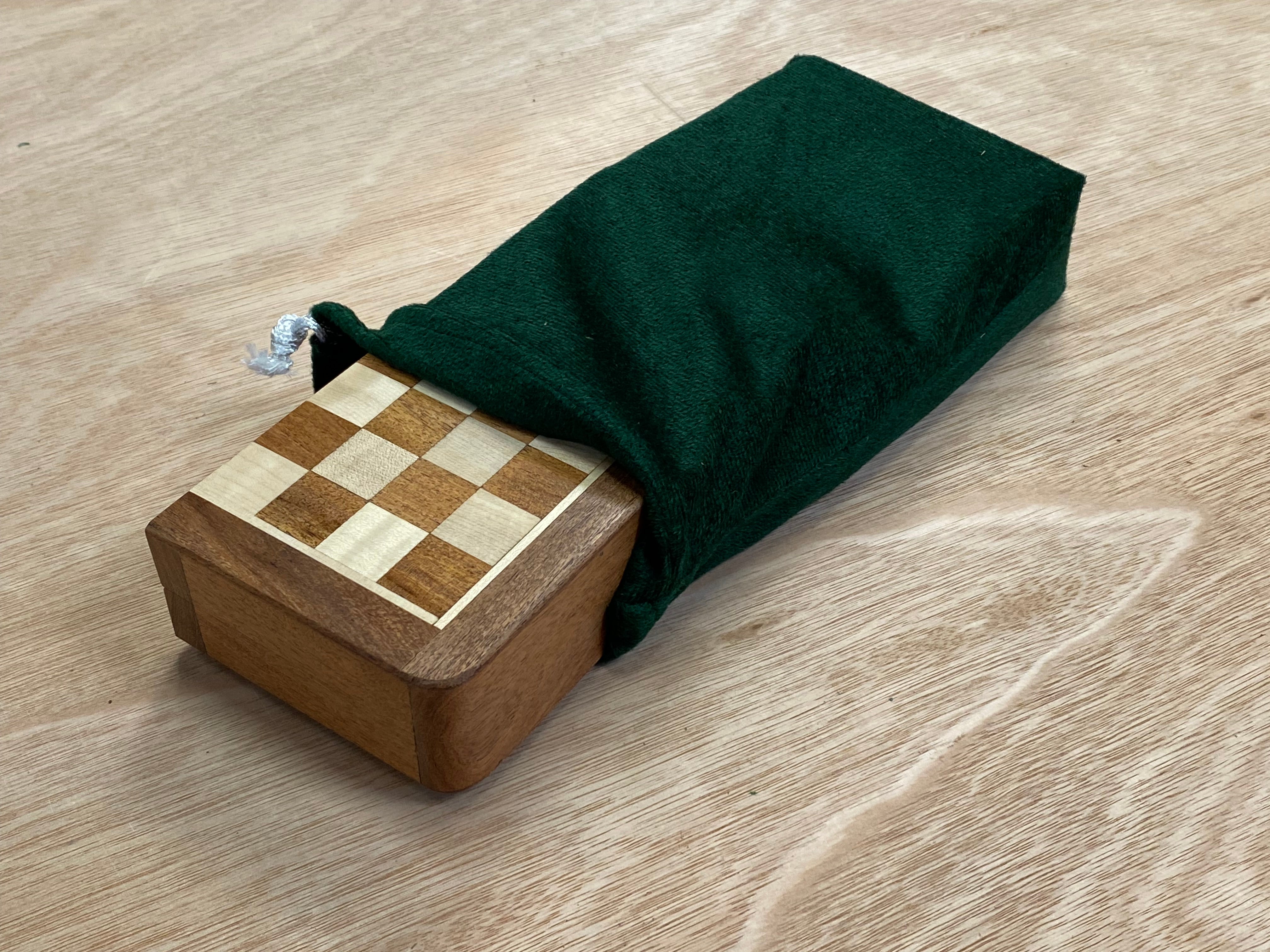 Travel 7 Inch Magnetic Chess Set